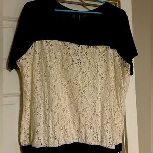 INC international B/W ladies top